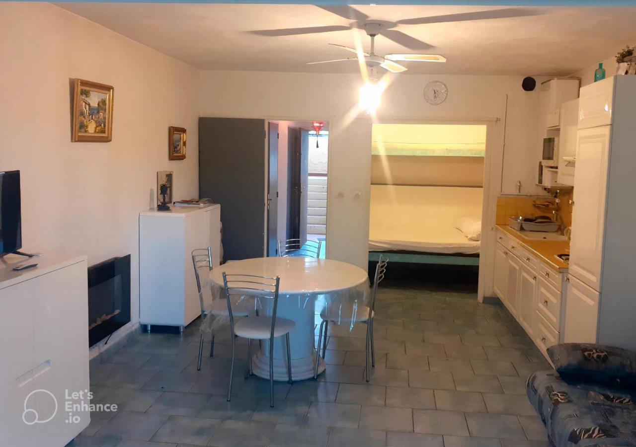 לה סיין סור-מר T1 Avec Piscine A 300M Des Plages Pour 4 Personnes - Residence Saint Elme מראה חיצוני תמונה