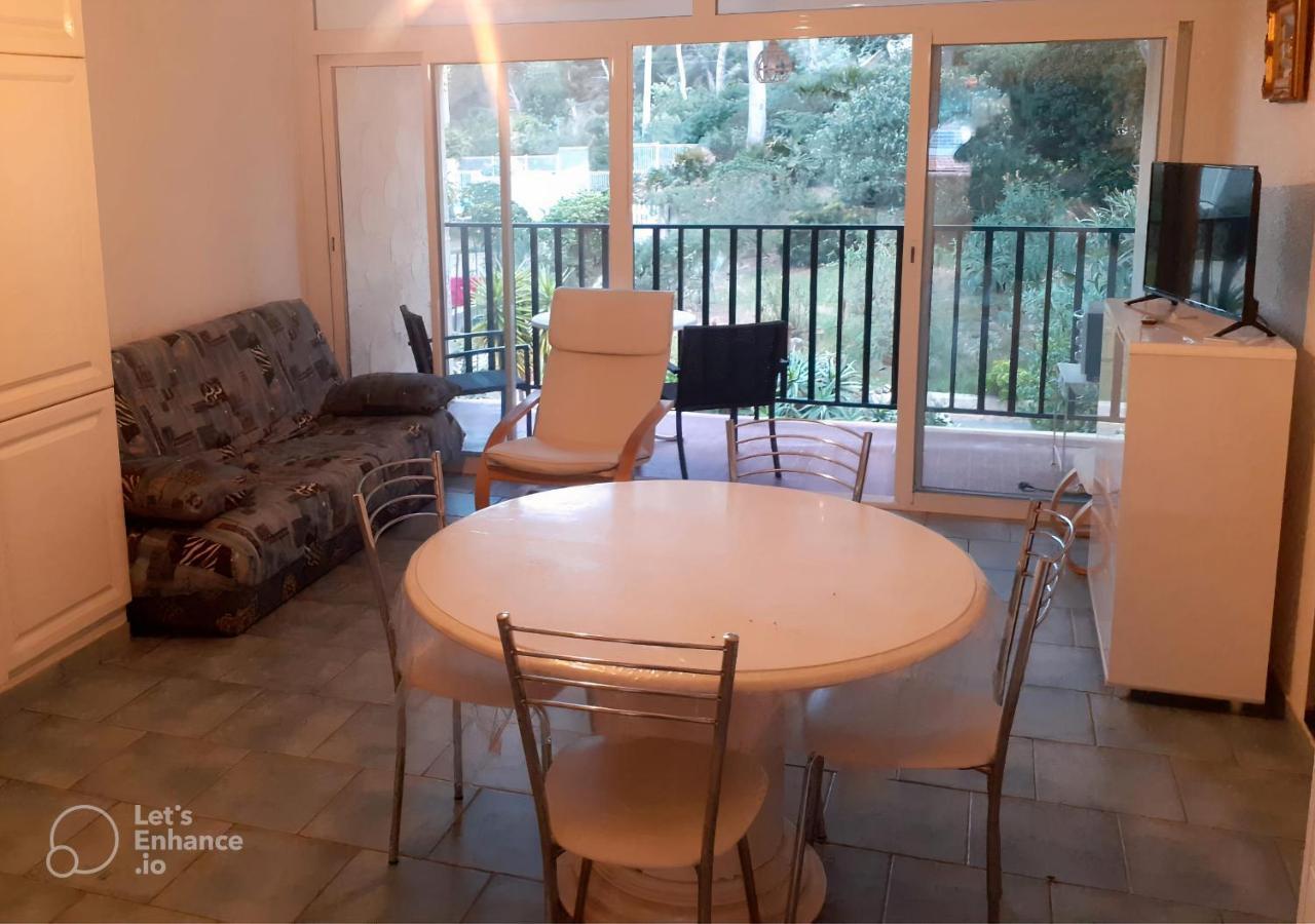 לה סיין סור-מר T1 Avec Piscine A 300M Des Plages Pour 4 Personnes - Residence Saint Elme מראה חיצוני תמונה